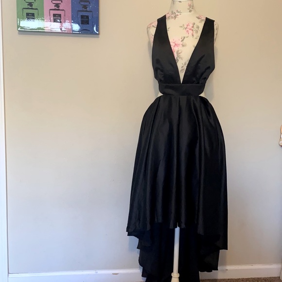 Dresses & Skirts - Long gown